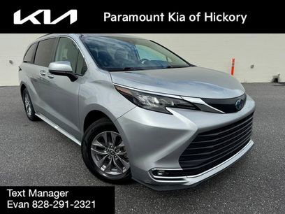 Used 2024 Toyota Sienna XLE