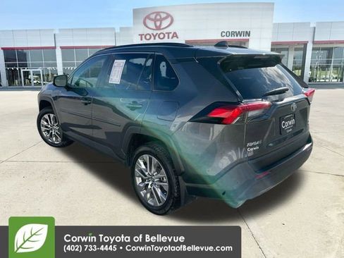 Used 2023 Toyota RAV4 XLE Premium image 6