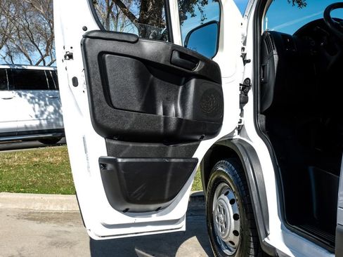 Used 2017 RAM ProMaster 1500 image 37