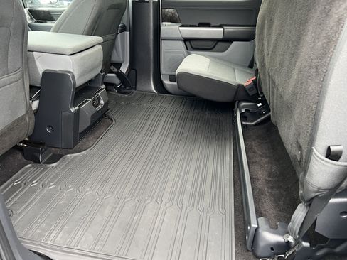 Used 2021 Ford F150 XLT w/ Equipment Group 301A Mid image 17