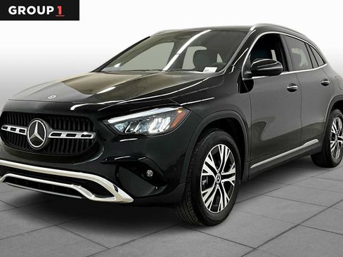 New 2026 Mercedes-Benz GLA 250 image 1