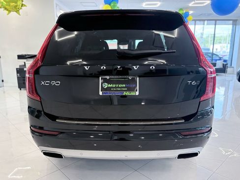 Used 2017 Volvo XC90 T6 Momentum w/ Vision Package AWD/4WD image 11