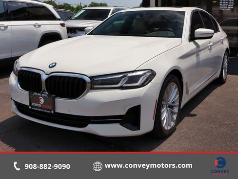 Used 2021 BMW 530i xDrive w/ Convenience Package AWD/4WD image 1