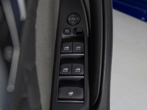 Used 2022 BMW M8 Competition w/ M Carbon Exterior Package AWD/4WD image 13