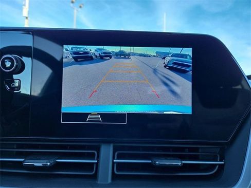 New 2026 Chevrolet Trax RS w/ Sunroof Package image 23