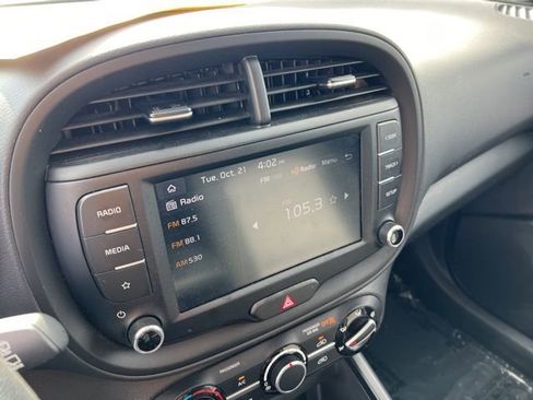 Used 2024 Kia Soul LX w/ Option Group 015 image 8