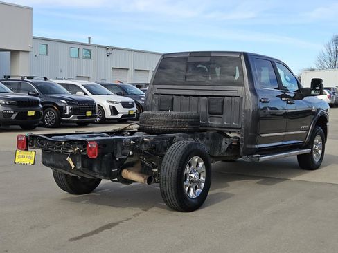 Used 2023 RAM 3500 Limited image 4