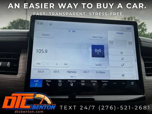 Used 2023 Ford Expedition Limited AWD/4WD image 23