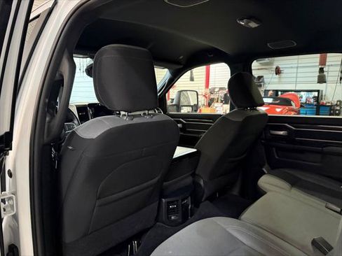Certified 2024 RAM 2500 Big Horn w/ Level 2 Equipment Group AWD/4WD image 30