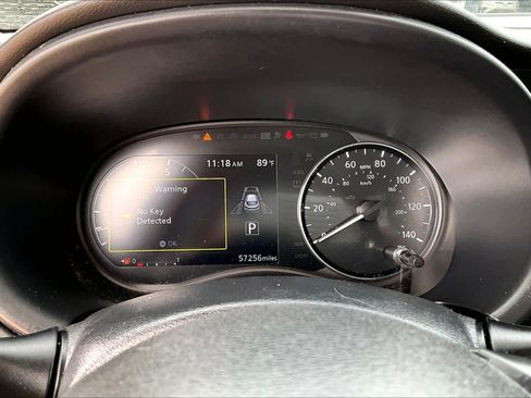 Used 2022 Nissan Kicks SR w/ Premium Package FWD image 24