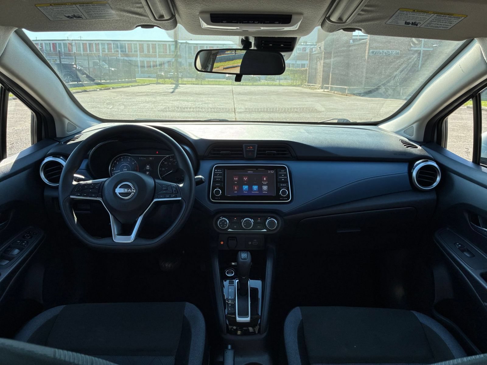 Used 2025 Nissan Versa SV FWD image 30