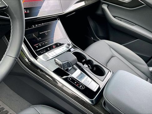 New 2026 Audi Q8 Premium Plus image 23