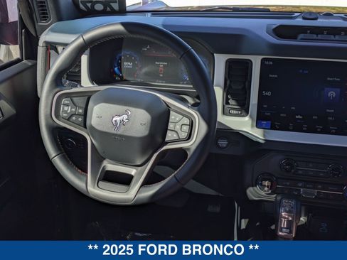 New 2025 Ford Bronco Heritage Edition AWD/4WD image 34