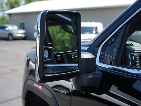 Used 2023 GMC Sierra 3500 Denali w/ Denali Ultimate Package AWD/4WD image 28