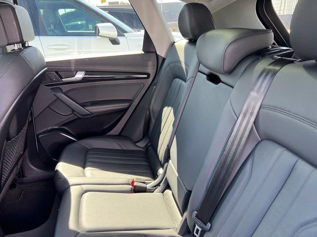 Used 2020 Audi Q5 2.0T Premium Plus AWD/4WD image 7