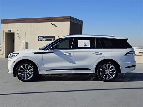Certified 2023 Lincoln Aviator Grand Touring w/ Equipment Group 301A image 4