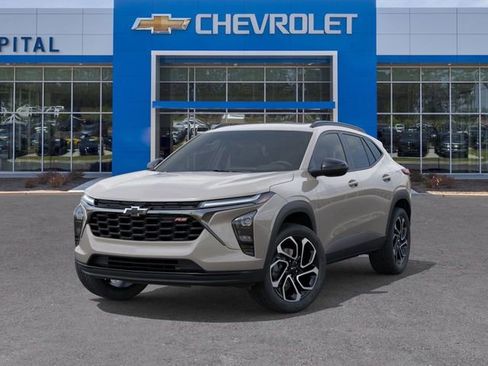 New 2026 Chevrolet Trax RS w/ Sunroof Package image 6