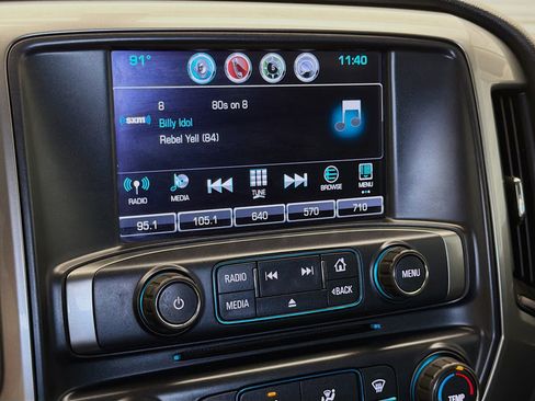Used 2017 Chevrolet Silverado 2500 LT AWD/4WD image 9