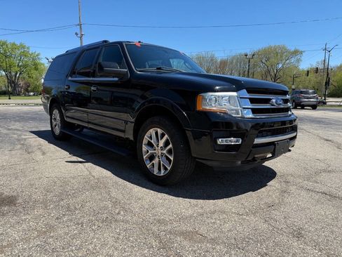 Used 2017 Ford Expedition EL Limited w/ Equipment Group 301A AWD/4WD image 8