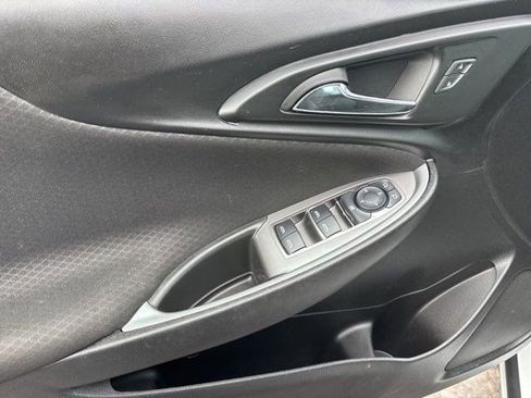 Used 2024 Chevrolet Malibu LT image 13