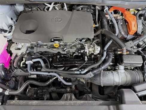 Used 2023 Toyota Sienna XLE Woodland Edition AWD/4WD image 33