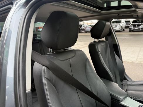 Used 2013 BMW 328i Sedan RWD image 28