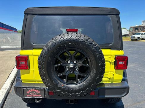 Used 2024 Jeep Wrangler Unlimited AWD/4WD image 4