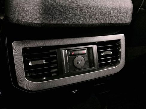 Certified 2025 Ford F350 Platinum AWD/4WD image 32