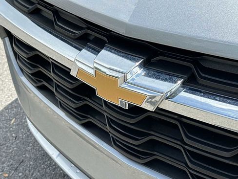 Certified 2025 Chevrolet Trax LT FWD image 10