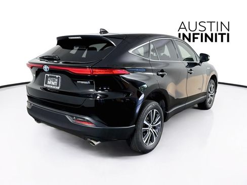 Used 2021 Toyota Venza LE w/ Carpet Mat Package (TMS) AWD/4WD image 7