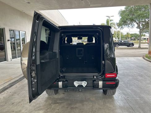 Used 2021 Mercedes-Benz G 550 w/ AMG Line image 41