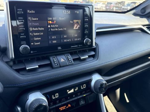 Used 2020 Toyota RAV4 XSE image 19