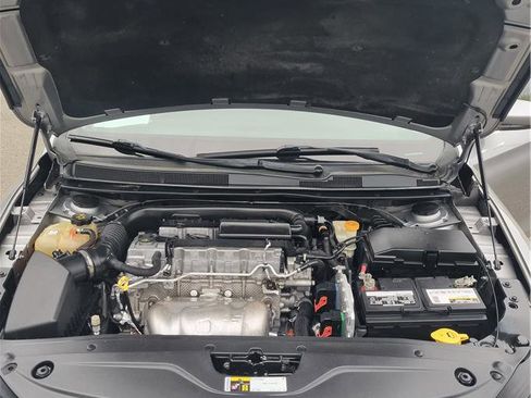 Used 2016 Chrysler 200 LX FWD image 20