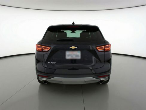 Used 2025 Chevrolet Blazer LT image 7