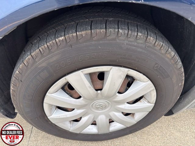 Used 2006 Toyota Camry LE FWD image 2