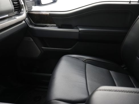 Used 2023 Ford F350 Lariat AWD/4WD image 13