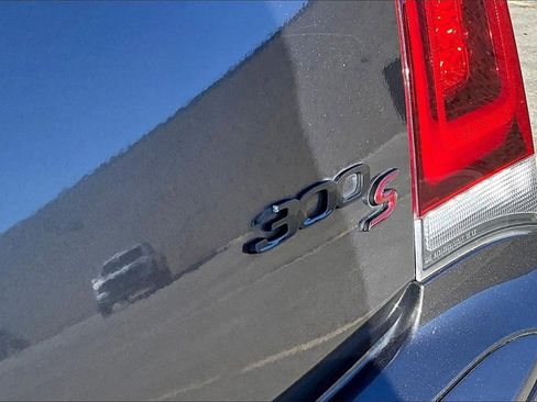 Used 2023 Chrysler 300 S image 8