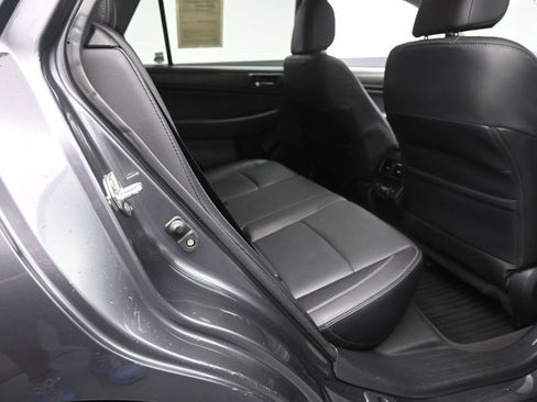 Used 2018 Subaru Outback 2.5i Limited AWD/4WD image 27