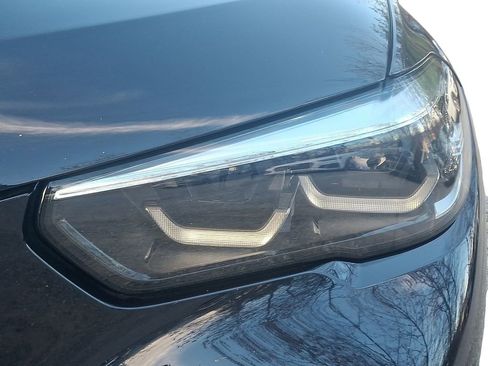 Used 2022 BMW X5 M50i w/ Premium Package image 10