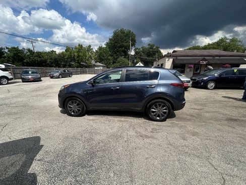 Used 2020 Kia Sportage S w/ S Premium Package FWD image 4