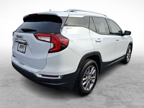 Certified 2022 GMC Terrain SLT image 7