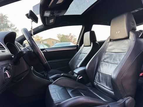 Used 2013 Volkswagen Golf R 2-Door image 13