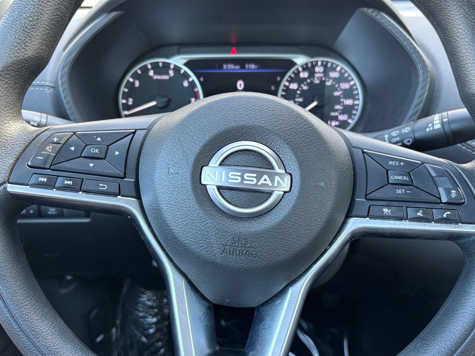 Used 2025 Nissan Sentra SV FWD image 25