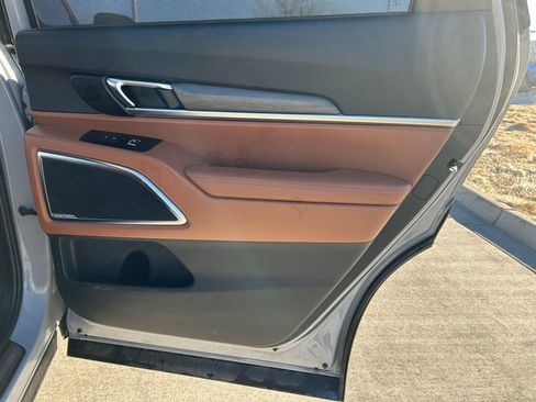 Used 2023 Kia Telluride SX Prestige X-Pro image 17