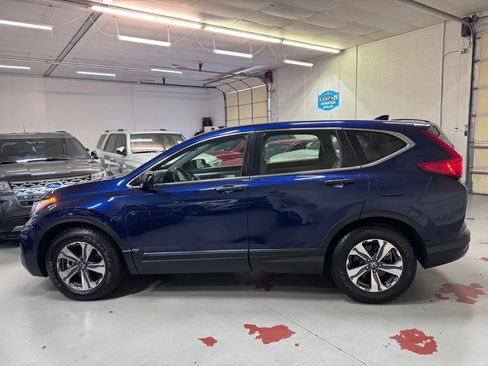 Used 2018 Honda CR-V LX image 6
