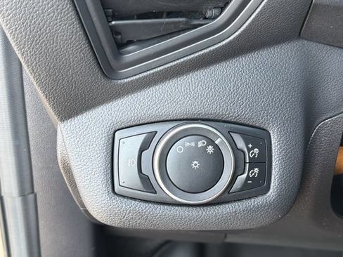 Used 2016 Ford Escape SE w/ Equipment Group 201A FWD image 24