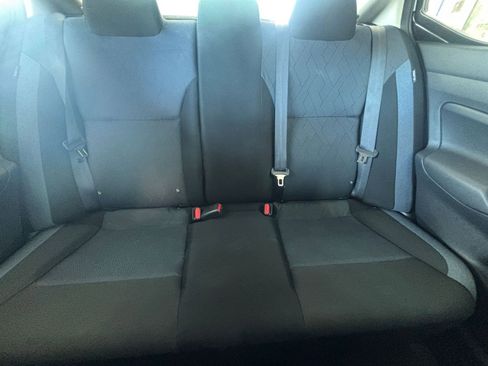 Used 2025 Nissan Versa SV image 37