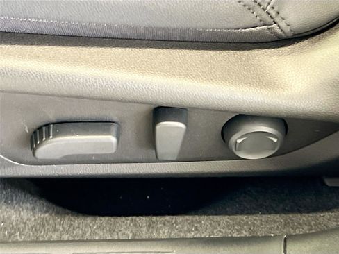 New 2026 Subaru Outback Premium image 22