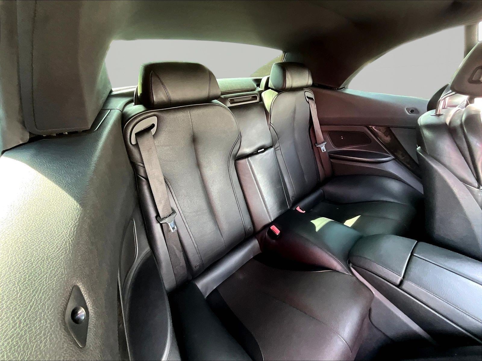 Used 2012 BMW 650i Convertible RWD image 23