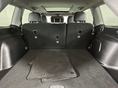 Used 2023 Jeep Grand Cherokee 4WD 4xe image 28